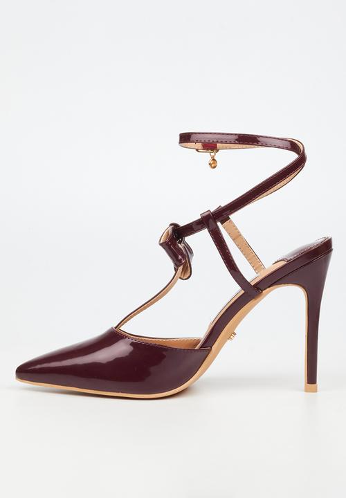 Miss Black - Lola 59 front bow court heel - plum