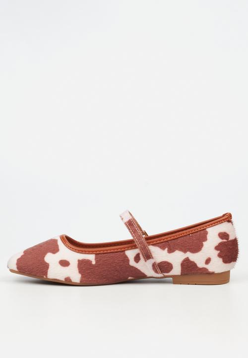Miss Black - Saga 2 baby doll pump - cow