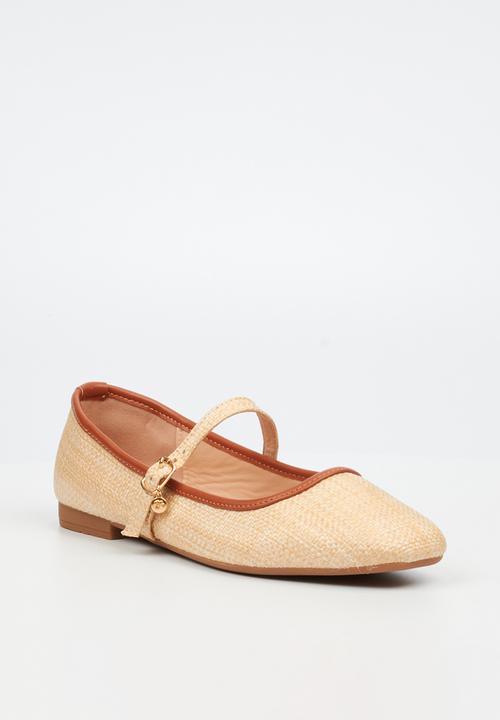 Miss Black - Saga 2 baby doll raffia pump - natural