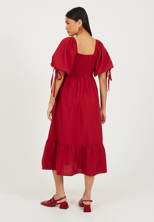 Brave Soul - Ladies Smocked Tiered Midi Dress With Puff Sleeve - Red
