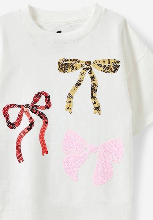 Cotton On - Livvy lux short sleeve tee - vanilla/bow party