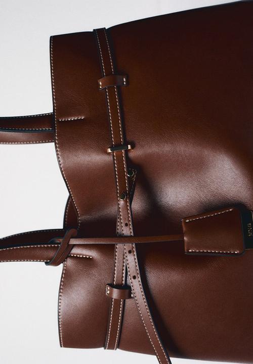 MANGO - Dahlia citybag- brown