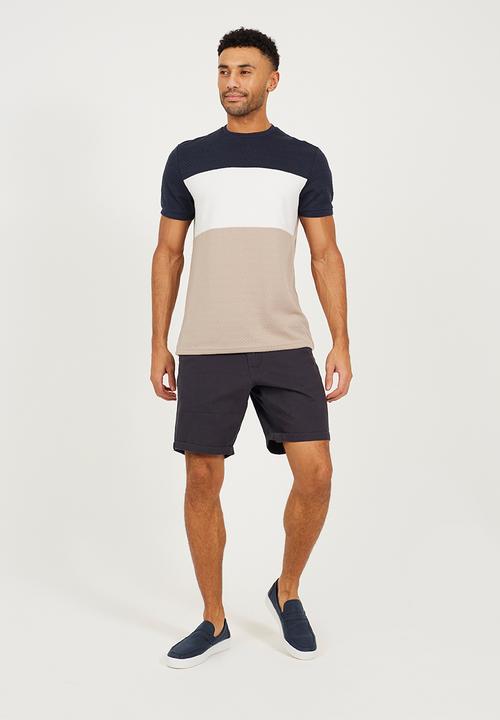 Brave Soul - Deeson Crew Neck T-shirt - Navy Multi