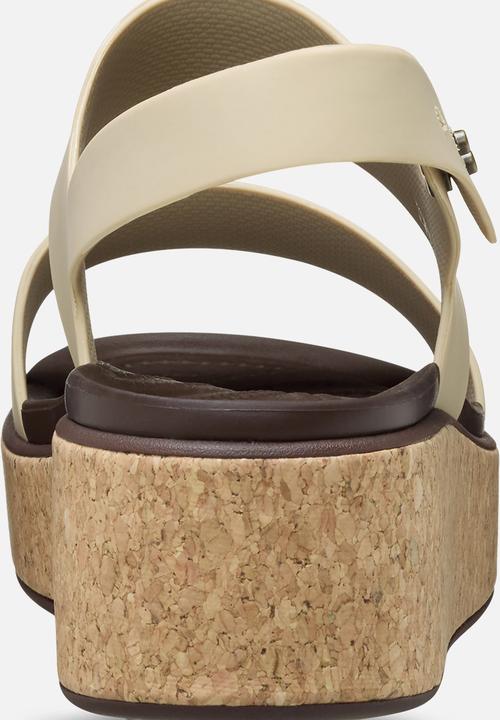 Crocs - Brooklyn cork low wedge - chai