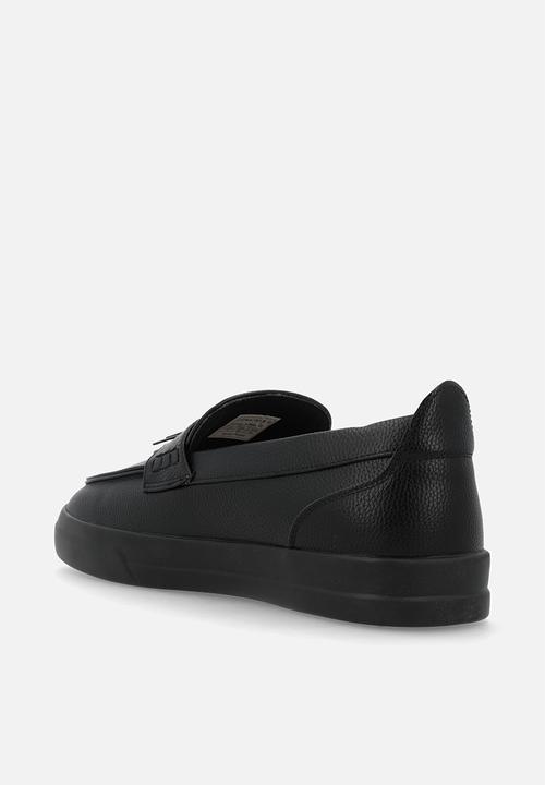 Jonathan D - Tassel - Black/Bronze
