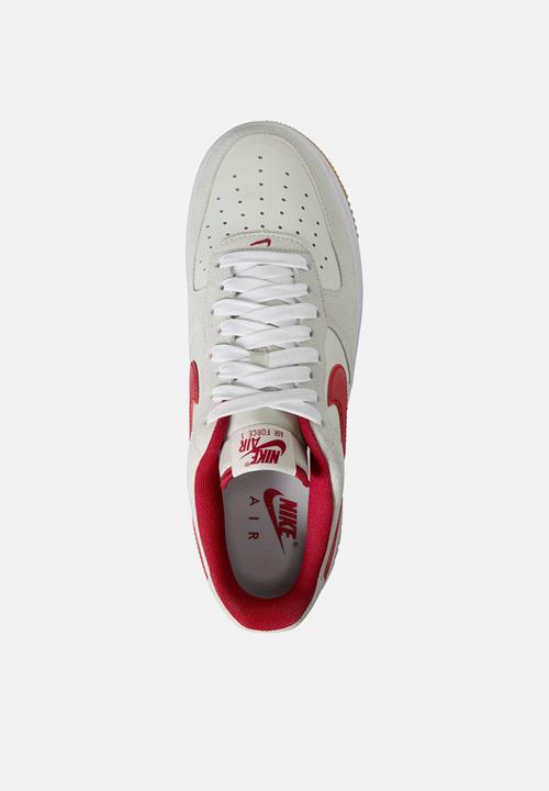 Nike - Air Force 1 '07 LV8
