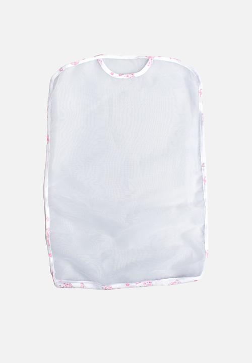 Character Group - 7 Piece gift set - pink & white