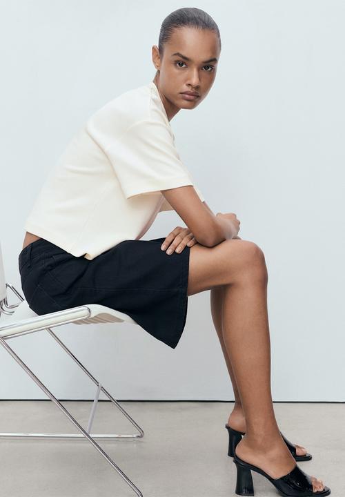 MANGO - Camiseta pico - light beige