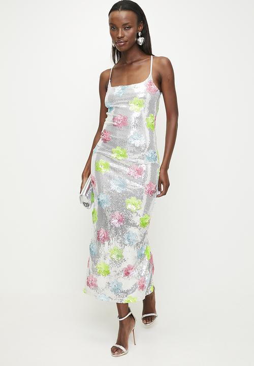 SISSY BOY - Scoop Neck Maxi Dress With Slit Details - Silver Multi