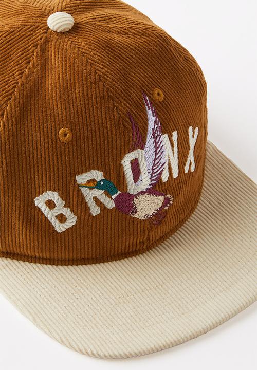 Cotton On - 6 Panel Ball Cap - Latte