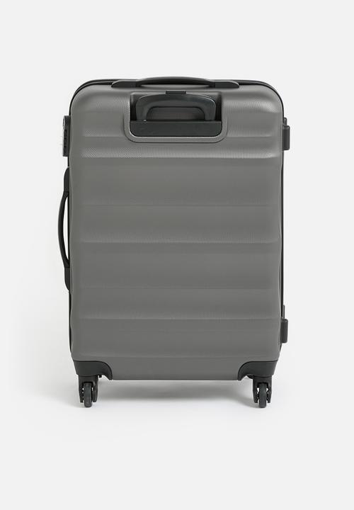 H&S - Trek suitcase set of 3 - black
