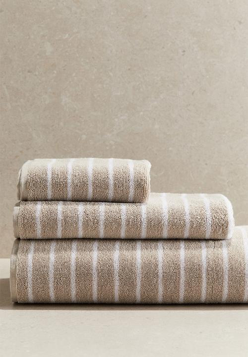 H&M - Striped bath towel - beige