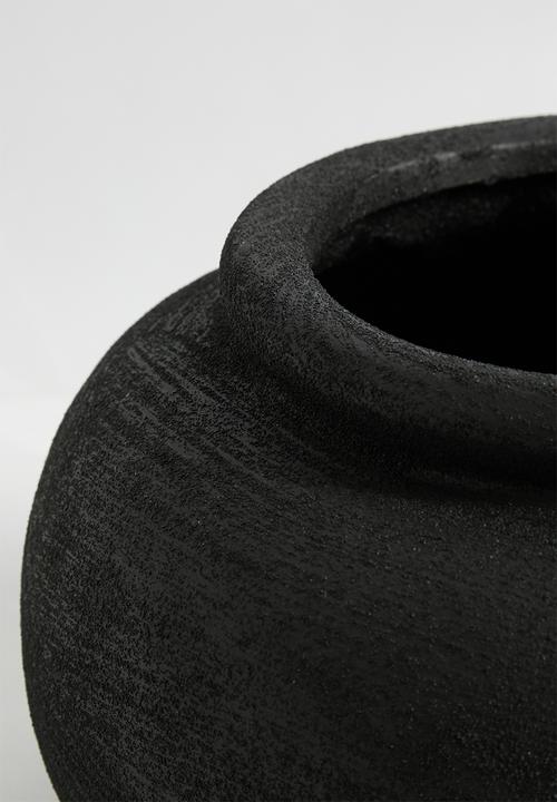 Sixth Floor - Plump stoneware vessel - black
