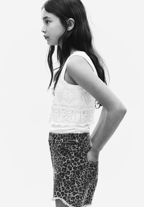 H&M - Denim shorts - beige leopard print