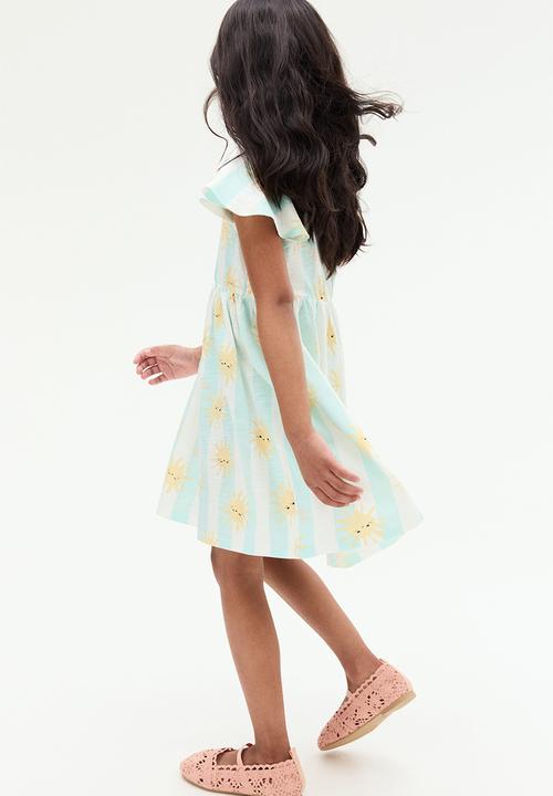 H&M - Flutter-sleeved cotton dress - light turquoise striped