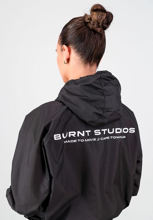 Burnt  - Essential Lightweight Jacket - Black