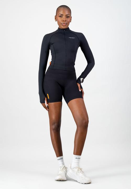 Burnt  - Essential Tempo 1/4 Zip - Black