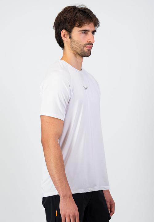 Burnt  - Fundamental Active tee - White