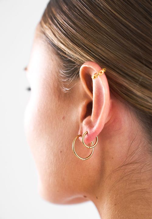 Burnt  - Fine Hoop Earrings Medium - Gold