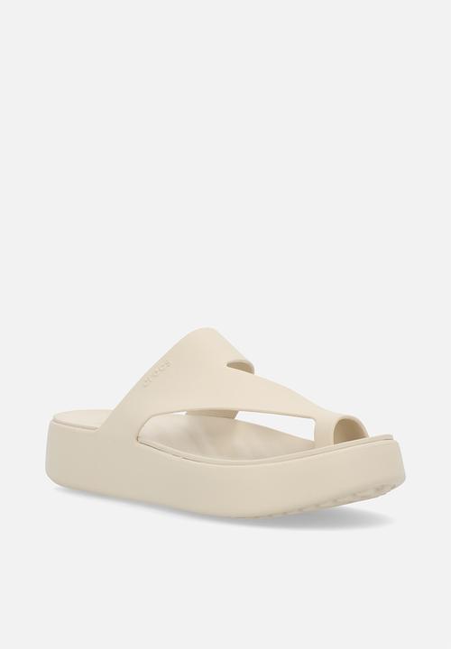 Crocs - Getaway way platform toe loop-sandstone