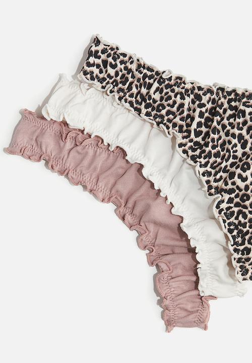 H&M - 3 pack overlock-detail thong briefs - light beige leopard print