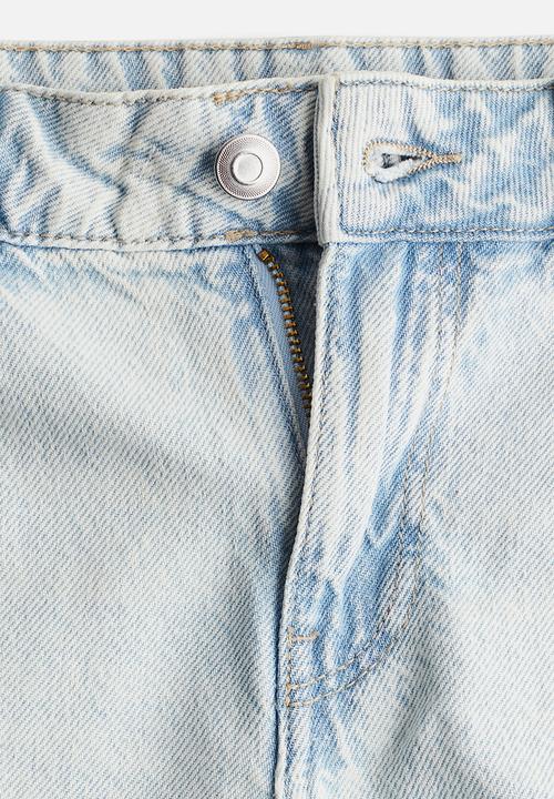 H&M - Low rise denim shorts - pale denim blue