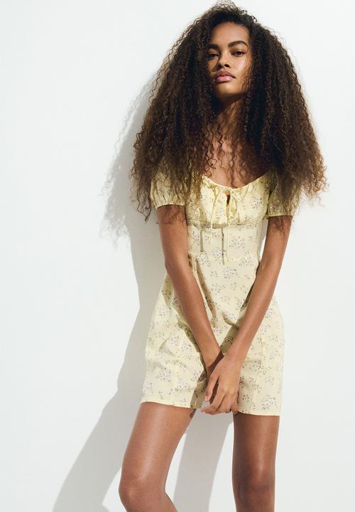 H&M - Puff-sleeved dress - yellow floral