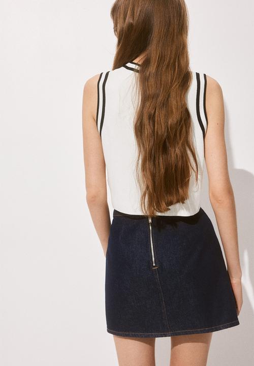 H&M - Button-front sweater vest - white