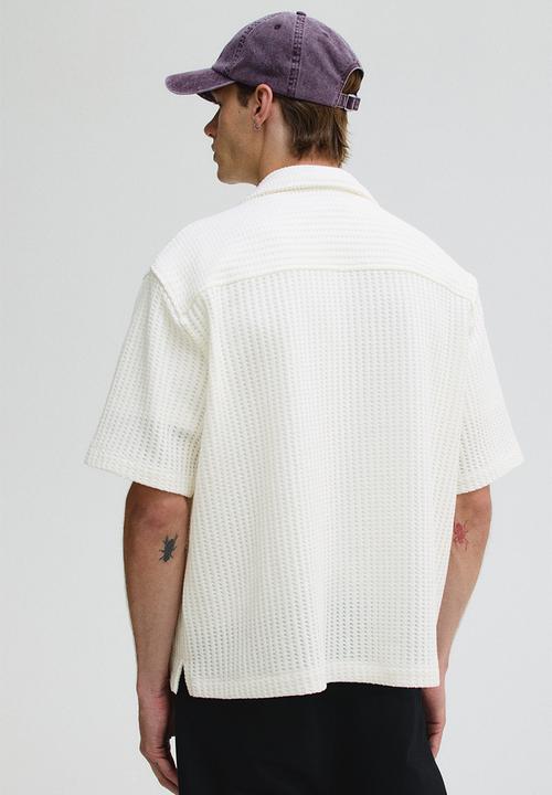 H&M - Loose fit waffled resort shirt - white