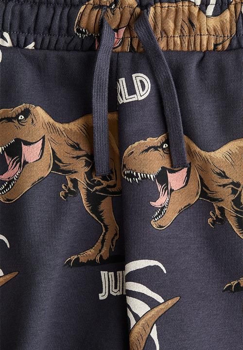 H&M - Printed sweatshirt shorts - dark grey/jurassic world 