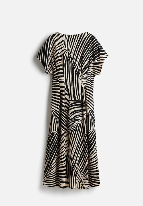 H&M - Waisted maxi dress - black patterned