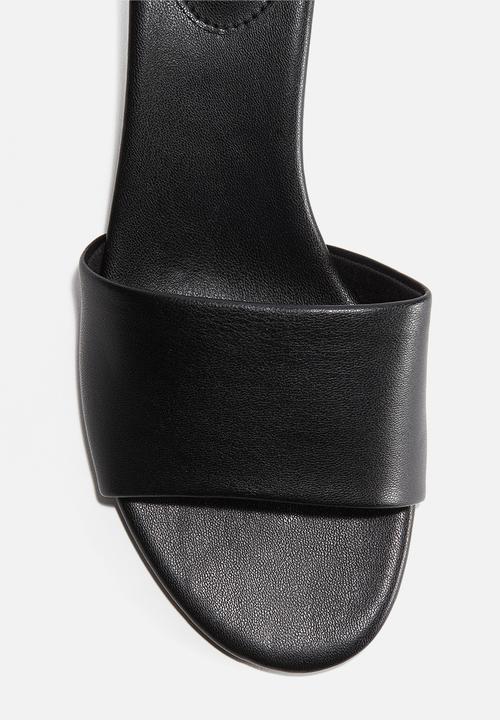 H&M - Heeled sandals - black