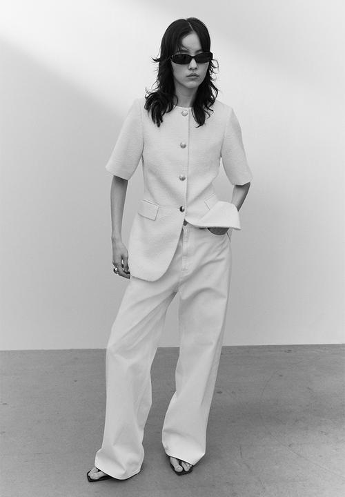 H&M - Bouclé blazer - white