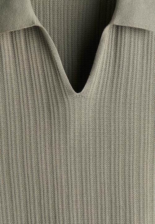 H&M - Regular fit pima cotton polo shirt - sage green 