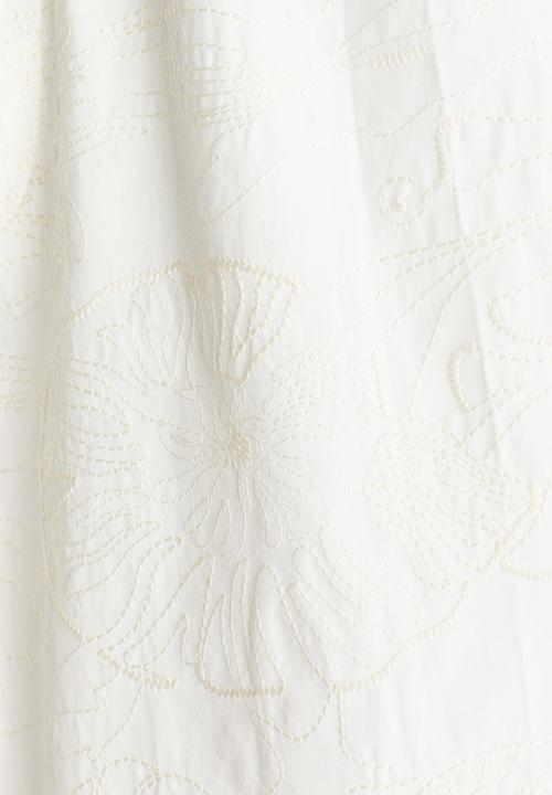 H&M - Relaxed fit embroidered shorts - cream/seashells 