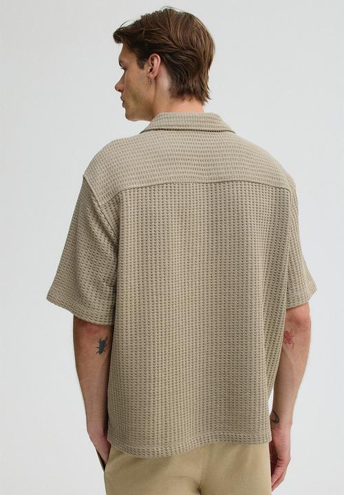 H&M - Loose fit waffled resort shirt -  khaki green