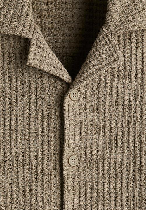 H&M - Loose fit waffled resort shirt -  khaki green