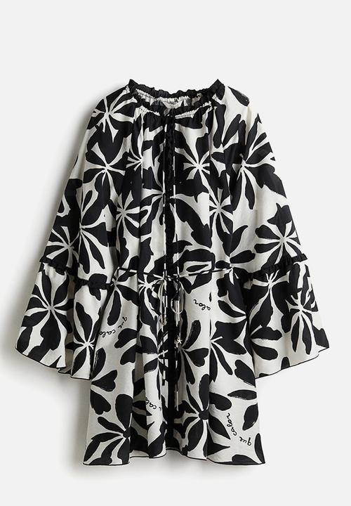 H&M - Trumpet-sleeved tunic dress - white/black floral