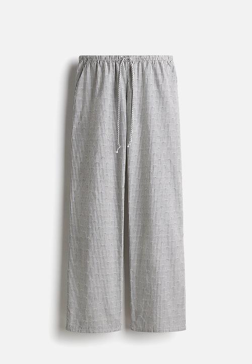 H&M - Straight drawstring trousers - white & black striped
