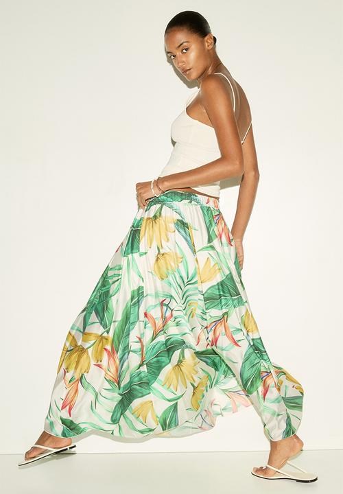H&M - Voluminous maxi skirt - white patterned