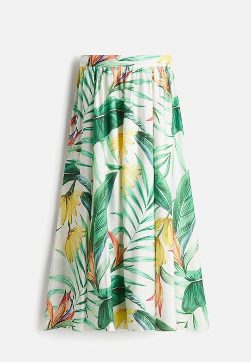 H&M - Voluminous maxi skirt - white patterned