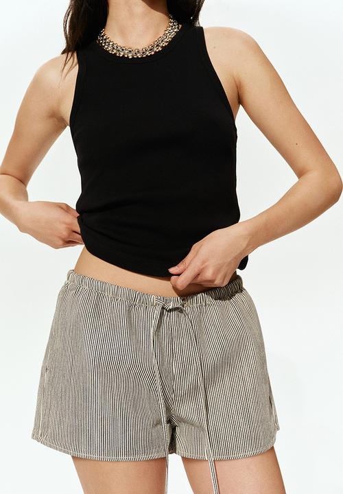 H&M - Drawstring shorts - white & black striped