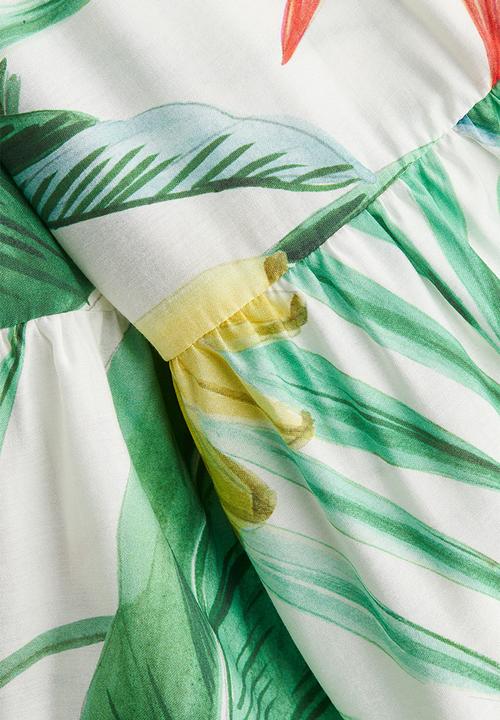 H&M - Tiered maxi dress -white/floral