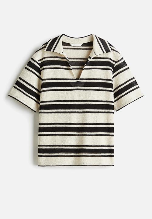 H&M - Collared knitted top - cream & black striped