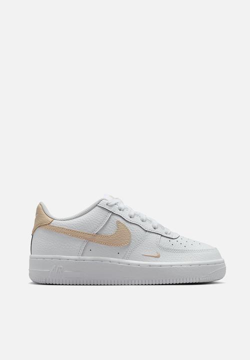 white rattan af1