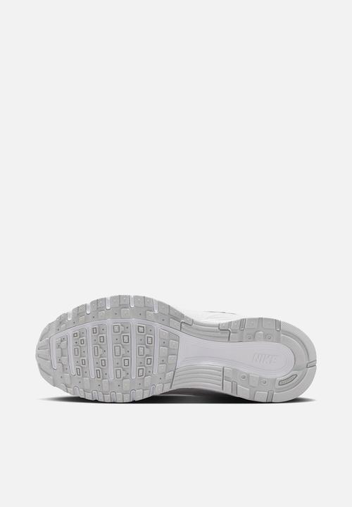 Nike - Nike P-6000 Grade School