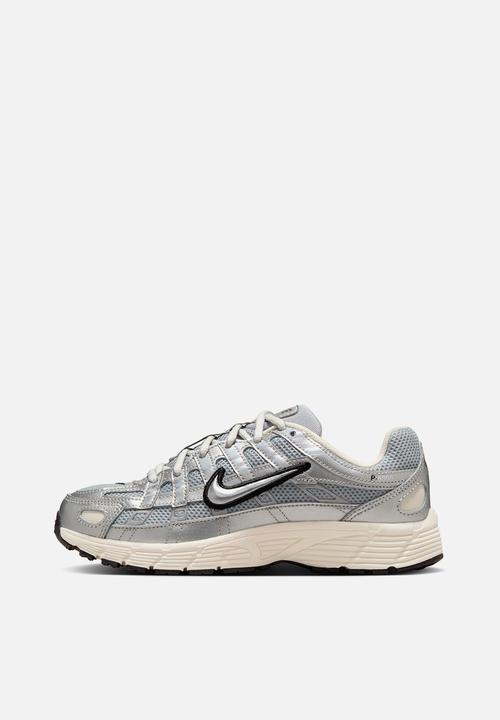 Nike - Nike P-6000 Grade School