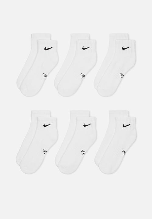 Nike - Nike everyday ankle socks 6 pairs - white/black