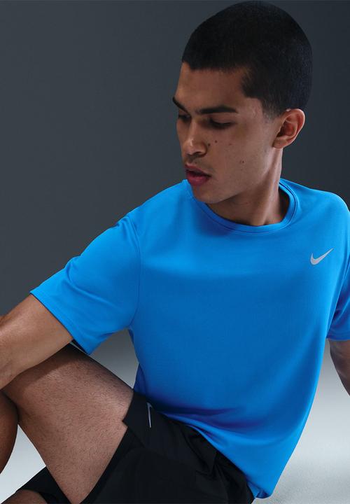 Nike - M Nk Df Uv Miler Ss - Blue Hero/Reflective Silv