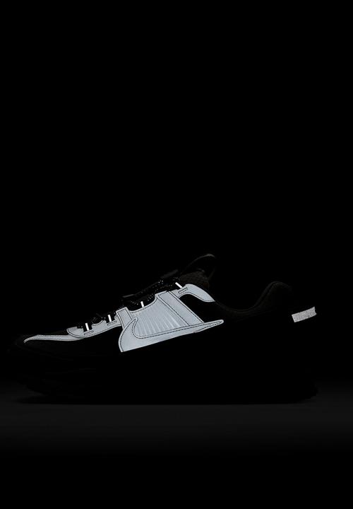 Nike - Zoom Vomero Roam